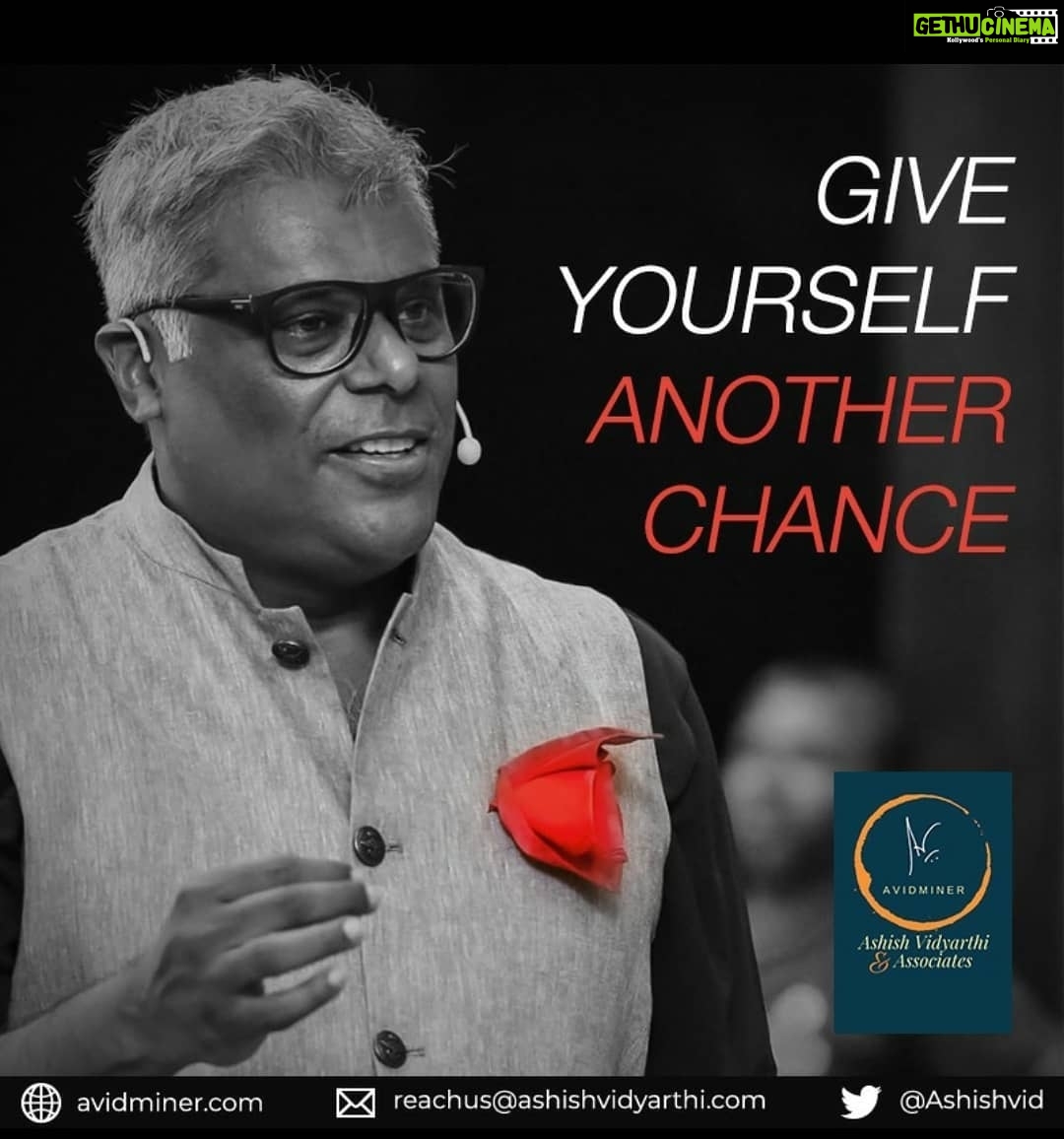 Ashish Vidyarthi Instagram - How many do you know , who have never failed at something in life? Is there anyone at all out there, who hasn't seen failiure? Anyone who has not regretted a past action or decision? Anyone who’s never said, “If only I could’ve done that better!” Trust me when I say, this is part of the territory which comes with the gift called LIFE. Regret is part and parcel of living, but the real problem begins when we allow that regret to play a continuing role, to persist, to fester, like a bug gnawing at the back of our minds. For as we stride through life, we will be at crossroads, when we may find ourselves performing below our own expectations of excellence,falling short of giving our best shot . Infact there are times when we may find ourselves actually failing at an endeavour. I know that feeling of being a failure... It hurts.. And how... At such times, Remember: this is the only life we have been gifted... And this gift is playing over a long journey of years. There inevitably, will be knocks and falls... Look around you and find inspiration in the lives of others who had greater odds to battle and came out victorious on the other side. We are one among many, who are on this journey. Sometimes soaring, sometimes Stumbling along the way, brushing away the dirt, and getting up to walk again… So... Be kind to yourself Dosst... Give yourself another chance. And give your best shot yet.. Who knows? Someone who had thought of giving up, gets ignited by your comeback .. Alshukran Bandhu.. Alshukran Zindagi.. www.avidminer.com #life #strideon #ashishvidyarthi Mumbai, Maharashtra