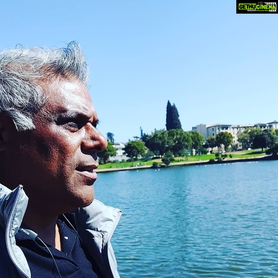Ashish Vidyarthi Instagram - #mindovermatter Lake Merritt