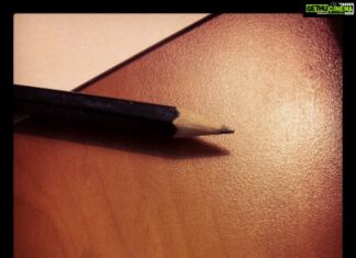 Ashish Vidyarthi Instagram - A lead stylus on wood produce.