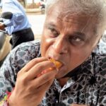 Ashish Vidyarthi Instagram - इतने दिन, यहाँ क्यों नहीं लाया मुझे? ☕️@arunbhardwaj67_ #instagood #instatea #chaha #maharashtra #pune #puneri #amrutulya #instafood #reelkarofeelkaro #reelitfeelit #instadaily #reels #reelsindia #india #trending #trend #instatravel #travel #friends #family #rain #mumbai #bachpankapyar #chai #love #delhikadost #yaari #bachpankadost #remix #reel