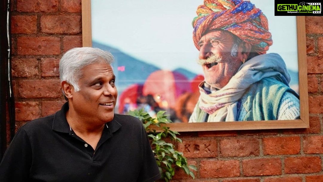 Ashish Vidyarthi Instagram - Guess what am I thinking.... Comment below๐๐ #AshishVidyarthi #Life #painting #look #india #justlikethat #thought #love #dailypost #thinking #smile #livelifetothefullest #inspire #instapic #instapicoftheday #instagood #aboutlife #smilemore #takeabreak #breathe #moment #fyp #fypage #explore #picture #pictureperfect #india #beautifulplaces #captionthis #places #memories
