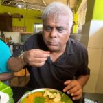 Ashish Vidyarthi Instagram – Love filled Ramasseri idli at saraswati tea stall❤️💫

#DoMoreWithLife
#idligram #wadagram #instafood #instagood #instamorning #beautifulindia #kerala #palakad #keralatourism #love #friends #family #music #zindagi #grateful #food #southindia #south