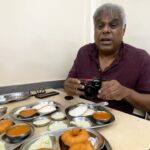 Ashish Vidyarthi Instagram - Breakfast at Ram Ashray🤤 #DoMoreWithLife #instafood #instagood #breakfast #food