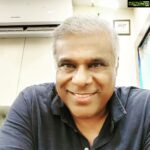 Ashish Vidyarthi Instagram - Cheers... Drop a smiley to spread the Cheer! Mumbai, Maharashtra