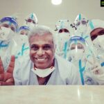 Ashish Vidyarthi Instagram – A change in guard.. Every 15days teams change, go into quarantine.. A new set takes over.. This set ends their tour of duty, today.. I will most probably be out before they return to carry on their service.. A thank you moment from yesterday. #covidwarriors 
Day 4… I am doing great.
Alshukran Bandhu Alshukran Zindagi!