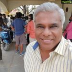 Ashish Vidyarthi Instagram - From the set of WRITER PADMABHUSHAN... A touching funny story... Debuts of some very talented creators...Kudos team @chaibisket Hyderabad