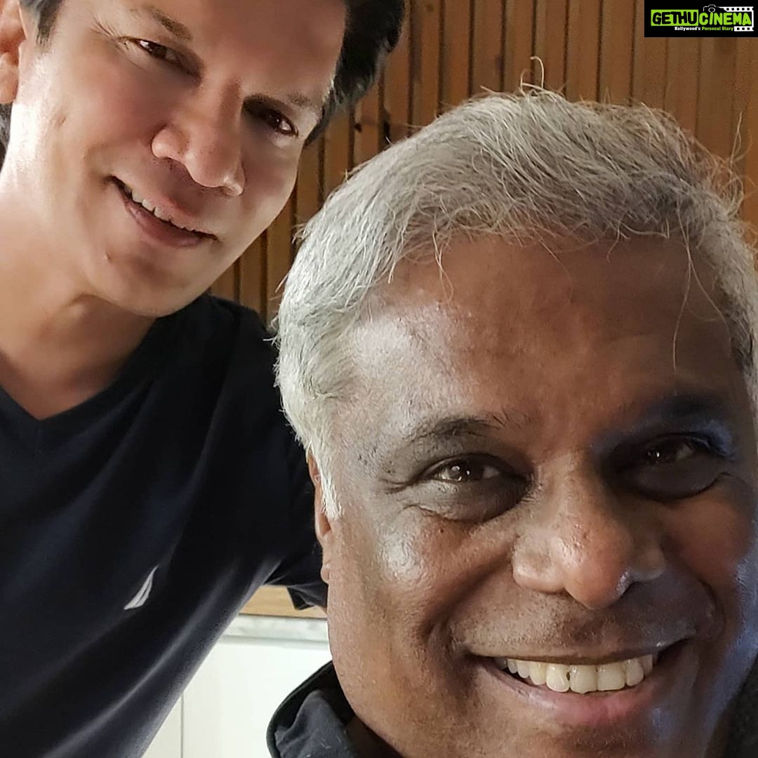 Ashish Vidyarthi Instagram - Ideas, Wit, Cheer... Met after a year... Buddy jugs Hyderabad