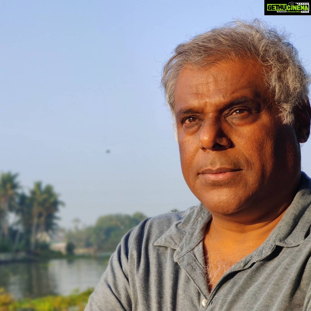 Ashish Vidyarthi Instagram - #kochi #travelgram #keralagram #avidminer #ashishvidyarthi