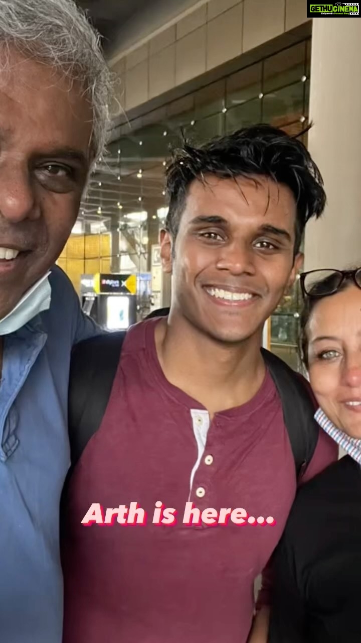 Ashish Vidyarthi Instagram - A wait of two years… Terminal 2 Chatrapati Shivaji Terminal Mumbai