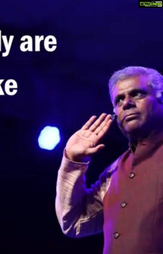 Ashish Vidyarthi Instagram - You and I are writing it... Each day.. Thank you for accepting the privilege of writing your life. What are you writing today? Alshukran Bandhu Alshukran Zindagi #creating #life #journeys #avidminer #ashishvidyarthi #writing #life #motivation #inspiretoinspire #createyourlife