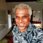 Ashish Vidyarthi Instagram - Zullf... In the absence of Hair Cut.. Stay well and be there for others.. Alshukran Bandhu.. Alshukran Zindagi