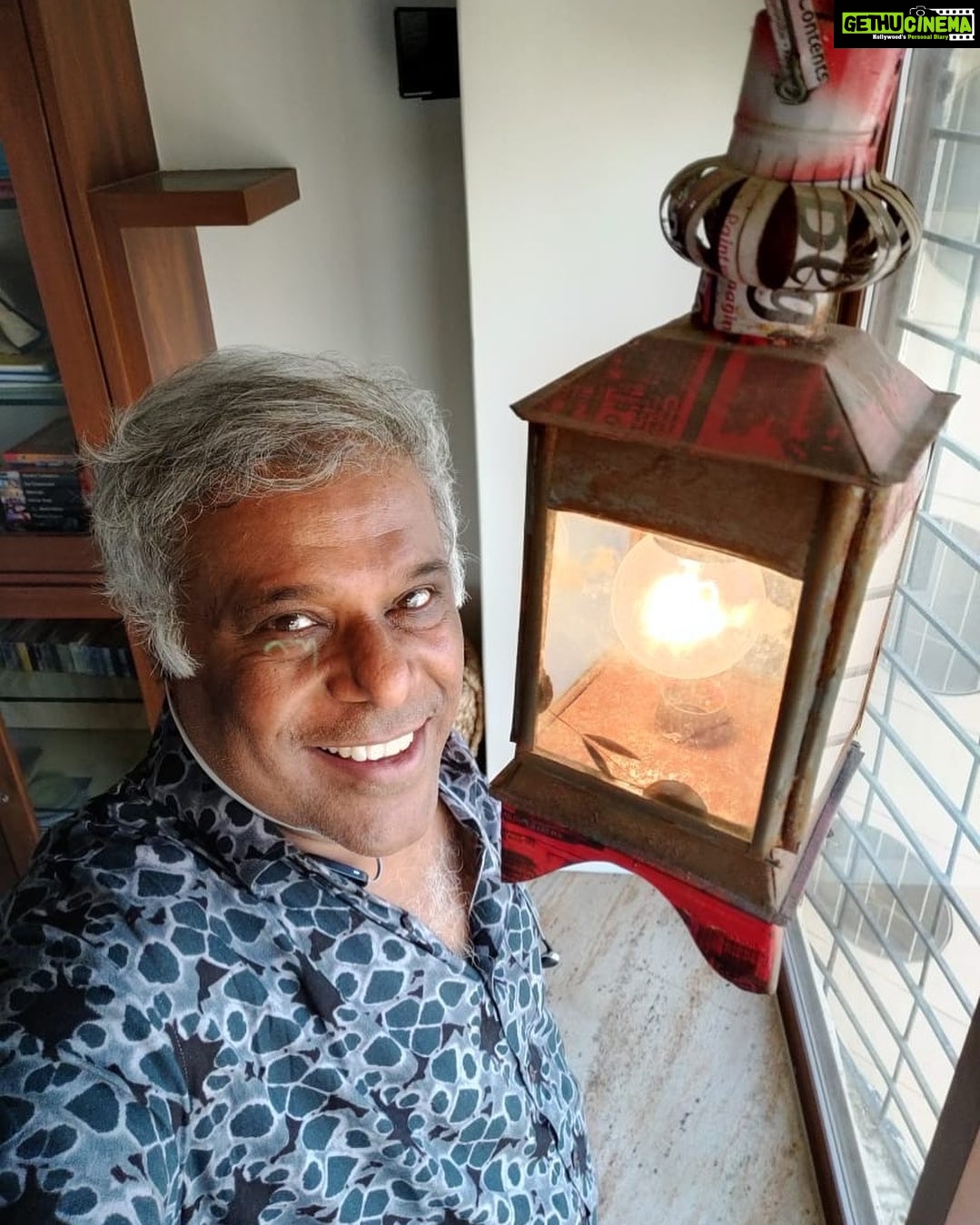 Ashish Vidyarthi Instagram - Allow any source. Old or new.. Small or large.. Young or mature, tangible or otherwise.. To light you up. Even in bright sunlight, a rightly placed lamp has a role. Let's be informed, not scared. www.avidminer.com Alshukran Bandhu Alshukran Zindagi #hope #light #possible #avidminer #ashishvidyarthi