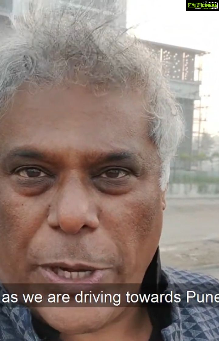 Ashish Vidyarthi Instagram - Sharing a tale of a father and two children.. Who ate making the most of what life has given to them. Do share your thoughts.. Alshukran Bandhu.. Alshukran Zindagi! www.avidminer.com #life #gratitude #happinessquotes