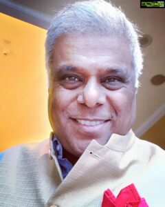 Ashish Vidyarthi Instagram - Namaskar Bandhu...