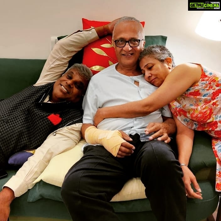 Ashish Vidyarthi Instagram - As the champ Pal man recovers... Cheers and love Secunderabad
