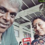 Ashish Vidyarthi Instagram - अब दिल्ली दूर नहीं.. Mumbai, Maharashtra