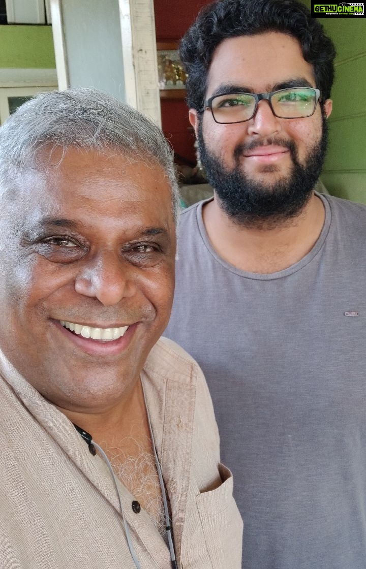 Ashish Vidyarthi Instagram - We walk, talk, sleep, work, live with our mind.. Our mind which tells us what's possible... And what's not... What we should, what we shouldn't.. Our mind is our "Minder" How will it be if we can nourish it? Nourished minds make phenomenal teams.. These teams don't wait for scenarios to change for them to create amazing possibilities... They perk themselves up and empower each other to go far beyond what they had ever imagined. At the Avid Miner "Mind flex" workshop, teams rejoice in recognising their ability to achieve what they dared to dream. Would love to hear your thoughts on what can be achieved if we can mind the minder.. Our potent mind! Alshukran Bandhu.. Alshukran Zindagi! #lifedesign #teamworksolutions #innovativedesign #avidminer #ashishvidyarthi #workshop #mindsetiseverything