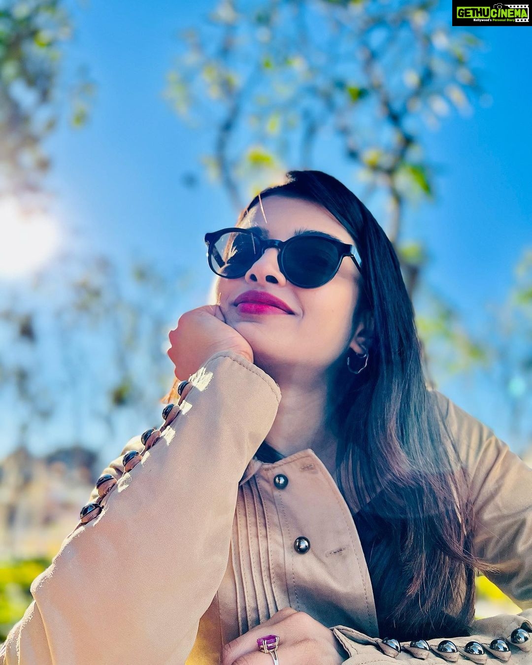 Ashna Zaveri Instagram - To create one’s own world takes courage ~ Georgia O’Keeffe