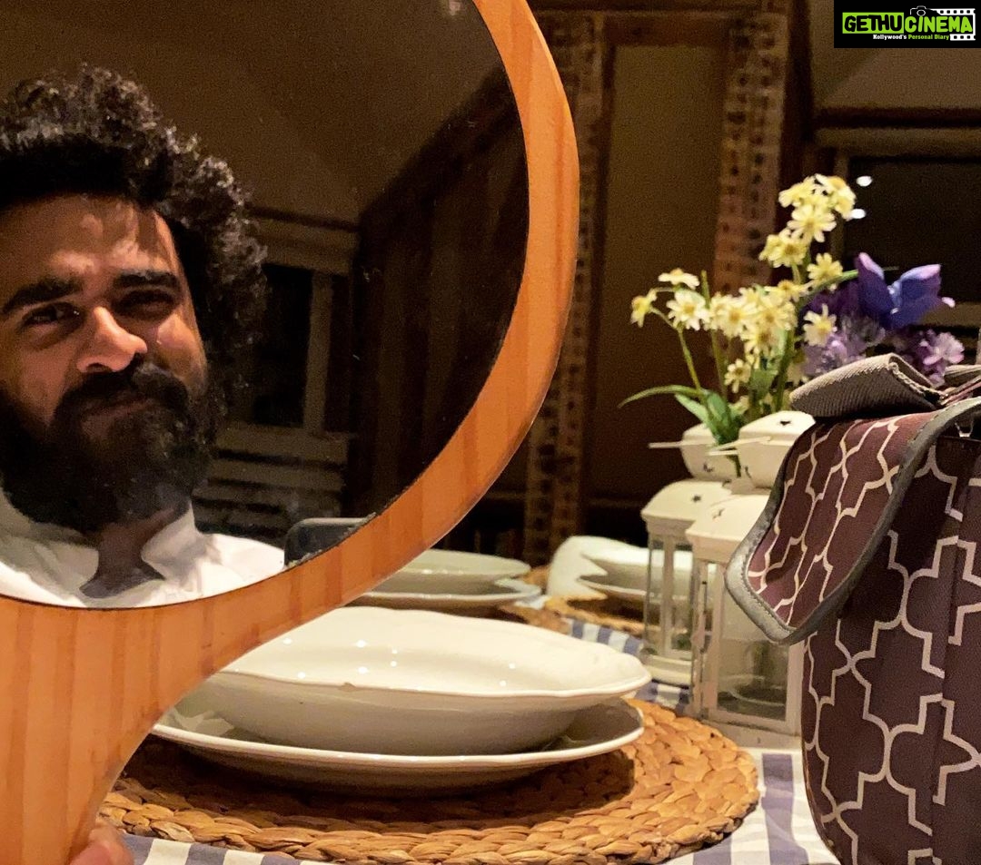 Ashok Selvan Instagram - Ninnila Ninnila / Theeni is one of those special films that has my heart and soul. Being Dev was such a wonderful experiment and experience that I’ll forever be grateful for. Today marks one year of this Beautiful film. Love forever to all the beautiful people I made it with. And my dear makkalay, thank you for all the love you gave us. Cheers and love. P.S. it’s available on @zee5 #1yearofninnilaninnila #NinnilaNinnila #Theeni
