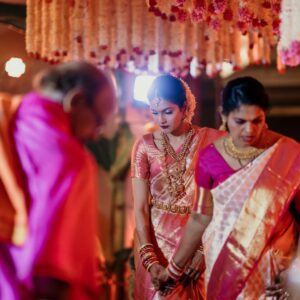 Ashrita Shetty Instagram - Extremely grateful to everyone who showered us with love and blessings and made our day even more special ❤️🙏🏼 📸: @knottyaffair.in 
Makeup & hair : @renukashettymakeupandhair
Wedding decor : @the.wedding.factory