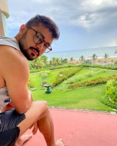 Ashrita Shetty Instagram - Happy Birthday Hubs... Thankful everyday I get to do life with you ♾♥️ @manishpandeyinsta
