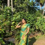 Ashrita Shetty Instagram - Favourite part of being South Indian #kanjeevaramlove ✨💚🌞