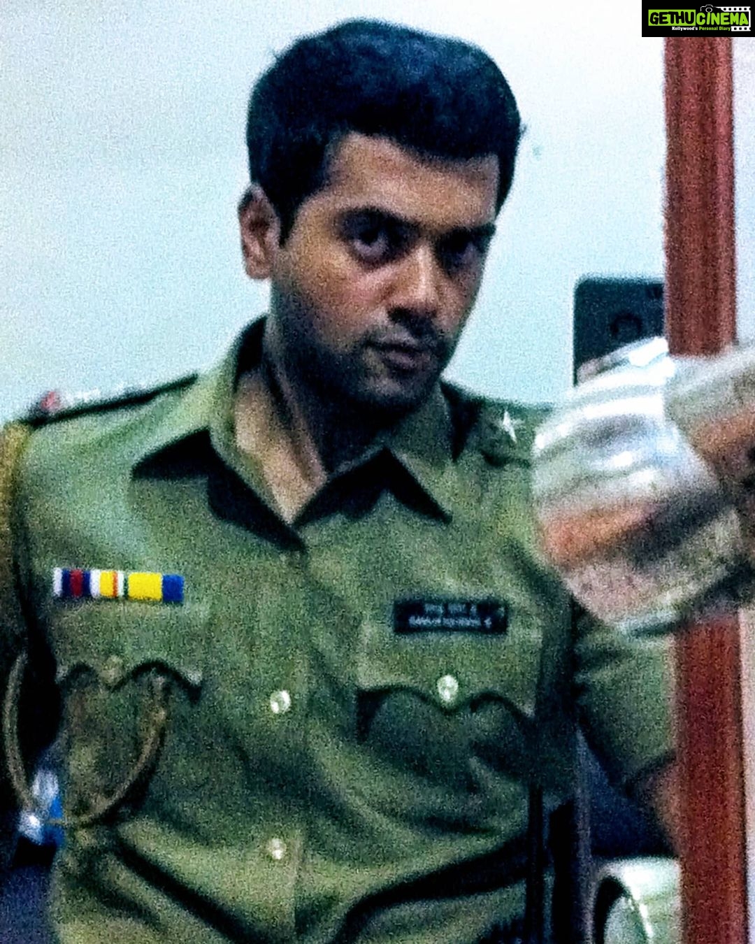 Ashwin Kakumanu Instagram - Cause no ones keeping track of the days now and every day is a throwback thursday to how things used to be.. here's a snap of me 10 years ago , from the first time I wore a police uniform for #Mankatha. @vasukibhaskar took me for a hair cut,took my measurements and I went from IIT scientist in #7aumarivu to corrupt cop SI Ganesh #throwbackwhateverday