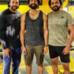 Ashwin Kakumanu Instagram – One of the highlights was working the days on set and grinding the nights out at the gym with these hardworking guys.
” You can’t cheat the grind, it knows how much you have invested. It won’t give you anything you haven’t worked for.”
.
.
.
 #Ponniyinselvan #karthi #jayamravi  #doyouevenliftbro #welcometothegunshow 
#motivation #instagood