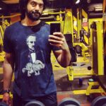 Ashwin Kakumanu Instagram - Yesterday was a notable day for me. While there's no photos of the day 🤐..here's the post workout session at the gym.🏋️😀 13/12/19 #Ponniyinselvan