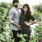 Ashwin Kakumanu Instagram - Kept putting off taking photos of us before the baby was born,and for some reason decided to take these photos on the 4th of July. Good idea cause the baby came through next day, and I would have have missed capturing the baby bump. 🥰🐻 Thanks @mouseylocks for the last minute session 🤗