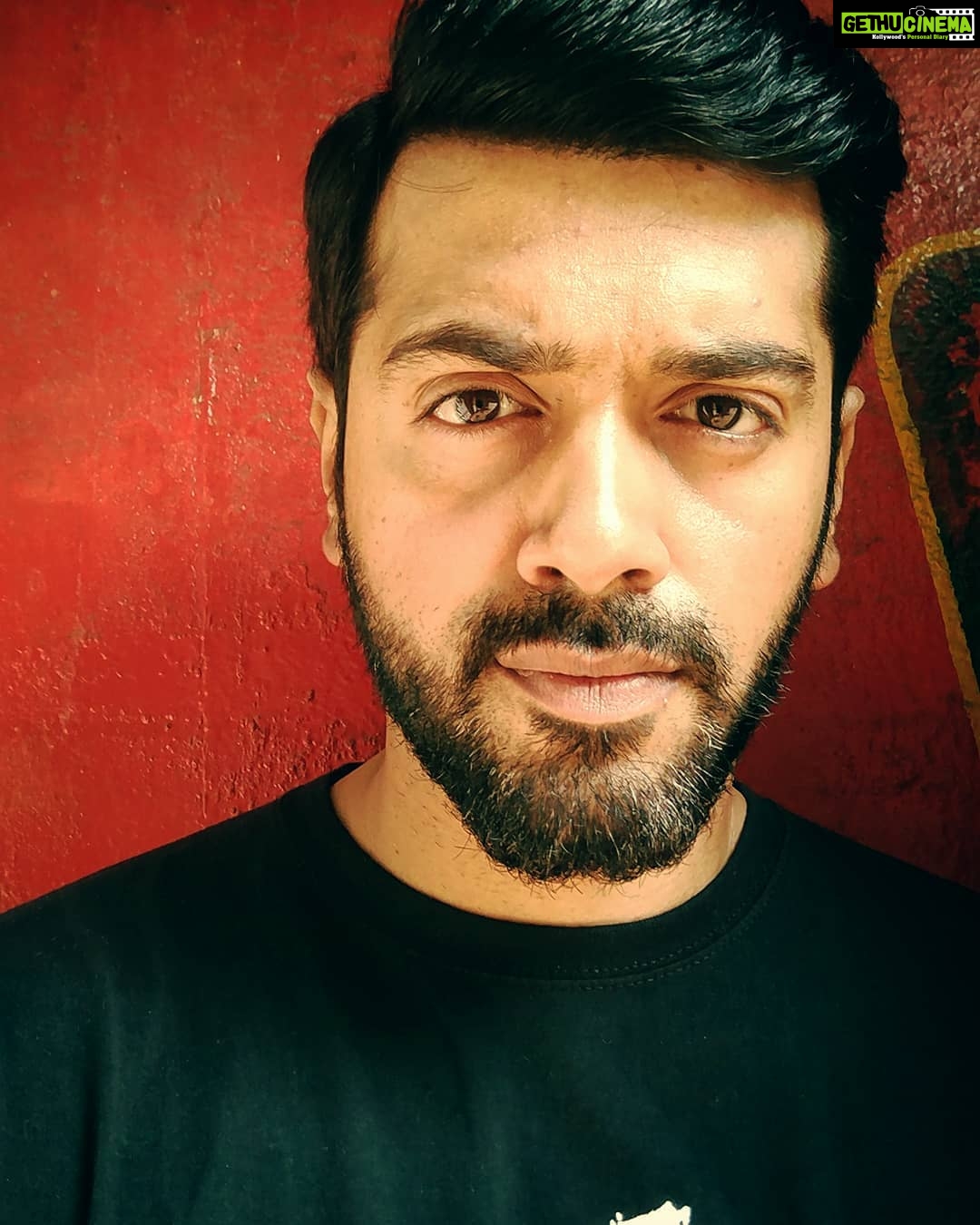 Ashwin Kakumanu Instagram - Cleaning up, time to move on to the next role and next project. Details in time. #cleanslate #teakadaiselfie #actorprep