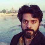 Ashwin Kakumanu Instagram - #inbetweentakes #shootlife #notsostilllife #tamilcinema #actionadventure #actor #ithuvedalamsollumkathai