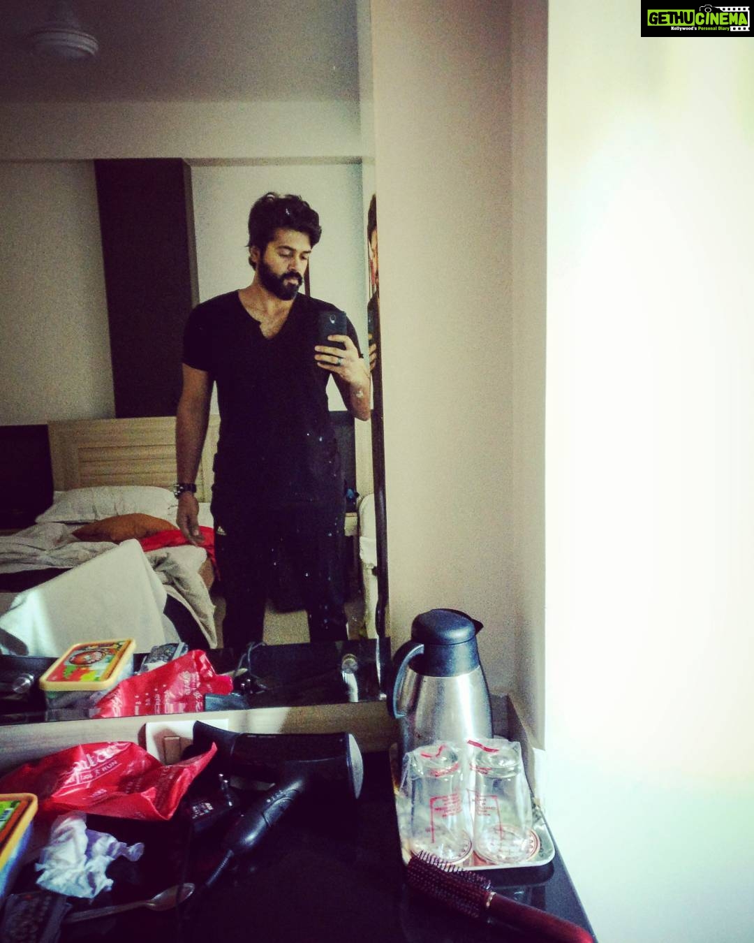 Ashwin Kakumanu Instagram - Caught the midnight flight to #bhopal to finish up the last schedule of #ithuvedalamsollumkathai. It's going to be a bittersweet finish to the rest of the schedule as I can't wait to get done with this film and move on to the next project and take off this beard which I've had for the last year and a half except for when I took it off to get married! @son_emk going to be happy to not break into a rash because of it :) ) But creating this character of Uday & this film has been THE most satisfying experience of my career so far. Got to do things I haven't before like shoot in live sound and meet the most diverse and interesting cast mates and technicians. Will post more photos soon but as of now here's me slinking back into udays clothes and a candid photo of a cute little fellow I found in Bhopal while shooting.#roadthriller #shootlife #actionadventure #livingthedream