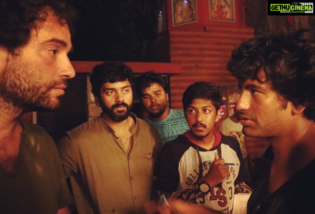Ashwin Kakumanu Instagram - #ithuvedalamsollumkathai shooting in #Pushkar. Director Rathi and Dop Roberto..
