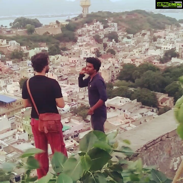 Ashwin Kakumanu Instagram - #shootlife making 'ithu vedalam sollum kathai'