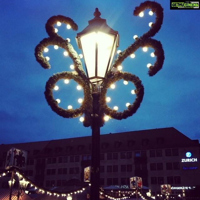 Ashwin Kakumanu Instagram - #streetlamp #christmasmarket