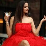 Asmita Sood Instagram - Maybe they choose you,maybe they won’t. But none of it matters if you choose yourself. ♥️ Happy Valentine’s Day! Outfit : @labeld Location : @cafepanamamumbai #loveislove #loveyourselffirst #selflove #asmitten #girlwithamartini #bosslady #chooseyou Mumbai, Maharashtra