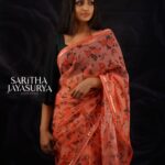 Athmiya Instagram - Yet again🌷🌺 💝@sarithajayasurya_designstudio @sarithajayasurya @jeesjohnphotography @sreshtamakeup 🌷🌹🌺💝