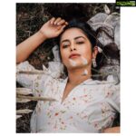 Avika Gor Instagram - “The Future belongs to those who believe in the beauty of their dreams” - Eleanor Roosevelt Styling: @manishamallikarjun Outfit: @ewoke.studio Jewellery: @havyajewels Mua: @purplesmakeupstudio Photographer: @screamstudiosbyharsha Location: @themayabazar Exclusively managed by @viniyardfilms @jubinrajeshdesai @ashviniyardi