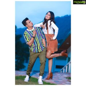 Avika Gor Instagram - What do you think of this chemistry? Comment below.. replying to a few that I’ll agree with❤️ @aadilkhann @zeemusiccompany #zeemusicoriginals #DilKoMere releasing at 10am 17.05.21 #kaadil Looks Styled by @feel_your_outfit Kasauli Hill Station