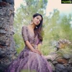 Avika Gor Instagram - A Fairytale 🌸 Outfit @swathi_veldandi Stylist @sandhya__sabbavarapu Photography @klipatolyesi @ Alanya