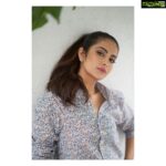 Avika Gor Instagram - "Don't try to fit in, when you were born to stand out" Do you ever find yourself chilling with a set of friends & you realise that they aren't much like you? And then do you try to do things that you think would be "cool" in this group, just to fit in? Scared of being alone maybe? I can understand that feeling, I think we all can. We all have felt "less than" or different in some group & we start to pretend/adapt. But, I've come to realise that you can't force the pieces together that don't fit. There are a lot of different people around us & some are more alike than the others. So, instead of changing yourself (especially the good things about you) I would urge you to find the right people, who make you feel like you belong. It might take some time, since it's a trial & error process, but when you find these people, you will know. Find the people who help you grow(not shrink) in life & when you find them, embrace & nourish the relationship. After all, it's as much about giving back to the relationship as it is about taking. If you've found these special people in life, tag them in comments & leave a sweet message for them. 😊 PS - @milindchandwani , I love how you give beautiful words to my thoughts. 😘 ___________ Pc @eshaangirri Stylist @harmann_kaur_2.0 Hair & makeup @sandysartistry
