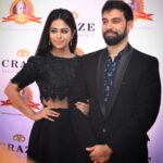 Avika Gor Instagram - You Inspire me my friend! With @milindchandwani 🐒 At @dpiff_official #dadasahebphalkeawards #south 20.09.2019 #outfit by @archithanarayanamofficial #hairstylist : Vijay Kanth #styled by @sandhya__sabbavarapu N convention, Madhapur