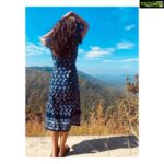 Avika Gor Instagram – Photography: @milindchandwani ladka mere liya kitna kuch kar raha hai🥲
Outfit: mumma’s idea (dress made out of a lungi) kaisa laga? Have you guys done something like this? If yes, please share in the comments I would love some ideas for the future🤓
Hair: genetics & humidity
Makeup: nahi kiya
Location: somewhere on the way Hyd-Goa
P.s. I wore a mask at all times (only took it off for the pics as there was no one around.)
Pls stay safe if you guys plan to step out.😊
Ek aur baat, Maldives wala sky toh apun ke paas bhi hai! 🤣 #showoff