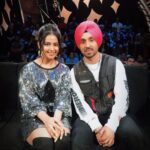 Avika Gor Instagram - Duniya deewani aa mainu milan de layi Par main tan pagal aa..tainu milan de layi.. ❤️ @diljitdosanjh welllll literally.. 🙈 #ILoveYouJi Ps: thank you @bharti.laughterqueen .. I was too shy to ask.🙆🏻‍♀️ Pc: @shamitashetty_official 💕 #diljitdosanjh Film City