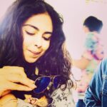 Avika Gor Instagram - How much I love annoying u @shiroo_chihuahua 😈 #mummasboy #shiroo