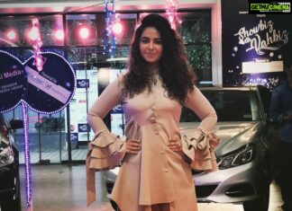 Avika Gor Instagram - Soon you guys will see #aviman @manishmischief & me on @indianwikimedia & @vahbz 's #showbizwithvahbiz Styled by @stylebysugandhasood Outfit: @nishasainanilabel @nishasainani