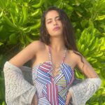 Avika Gor Instagram - @driftretreat the island is beautifully maintained, I love the greens💚 yes I’m having the best days of my life🌴 towards the end of this reel is the room! Isn’t it the coolest! #WaterVilla @pickyourtrail 💚 Wearing @merakilifestudio Stylist @manishamallikarjun Captured by @milindchandwani #Maldives #vacation