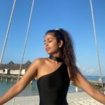 Avika Gor Instagram - @driftretreat Sunsets with you are my favourite 🖤 @pickyourtrail Wearing @merakilifestudio Stylist @manishamallikarjun 📸 @milindchandwani #maldives #vacation