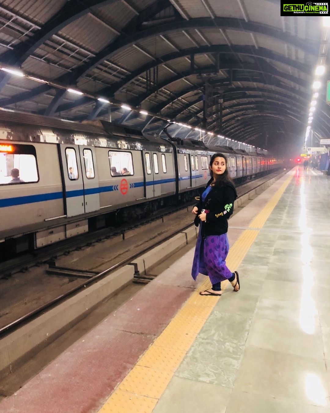Bhama Instagram - #just a pic #southwest delhi #sector 2 Dwarka #’19 throwback #travel #instagram Southwest Delhi